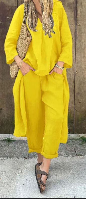 Loose 2-piece set with V-neck and pockets