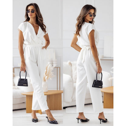 combines chic and casual summer 